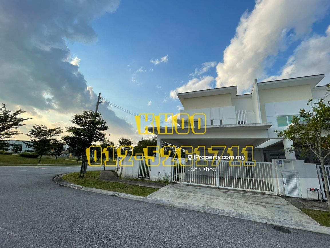 suriaman 2,veonna, Bandar Sri Sendayan Corner lot 2sty Terrace/Link