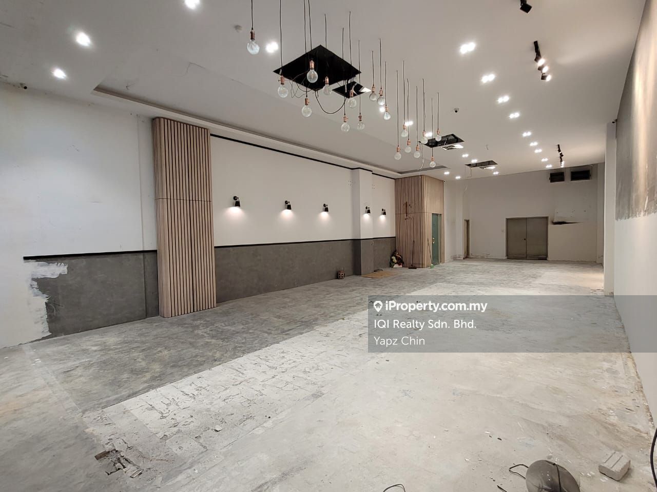 The Landmark , Bandar Bukit Tinggi 2 Klang , Ground Floor Facing AEON