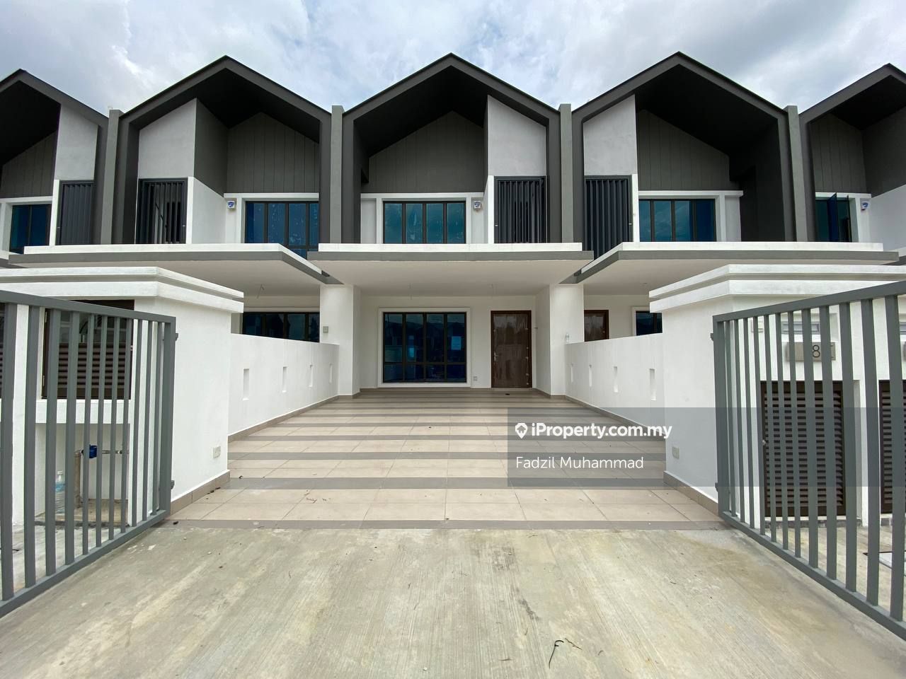 Aria alam impian, Alam Impian Intermediate 2sty Terrace/Link House 4+1 bedrooms for sale