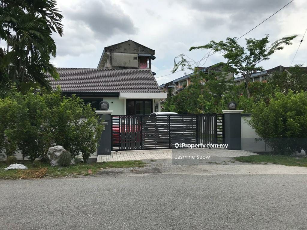 Taman Canning, Ipoh Garden, Ipoh Semidetached House 3+1 bedrooms for