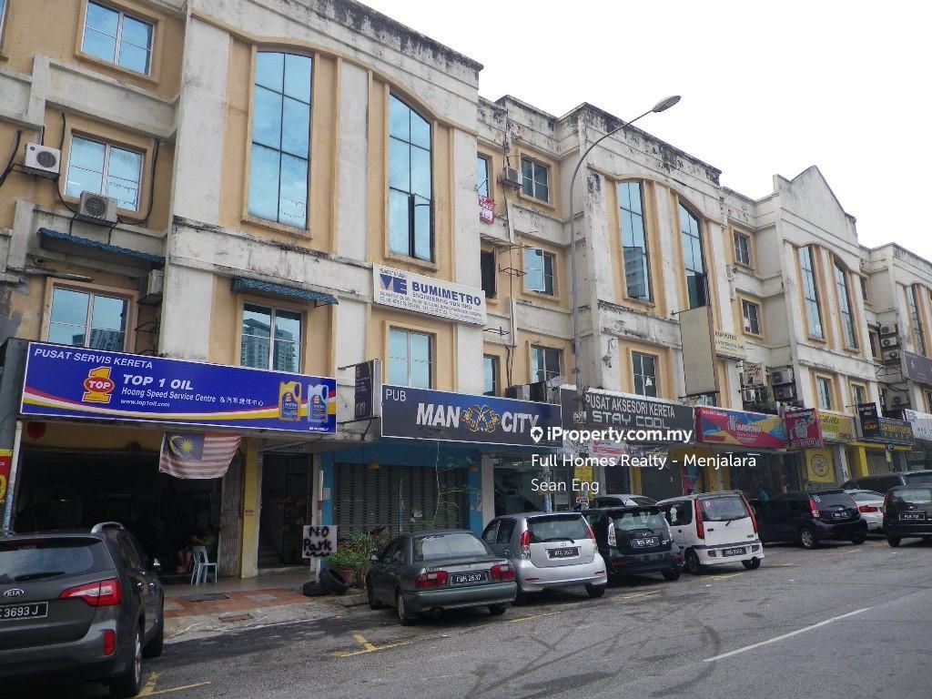 Medan Putra Business Centre, Bandar Menjalara