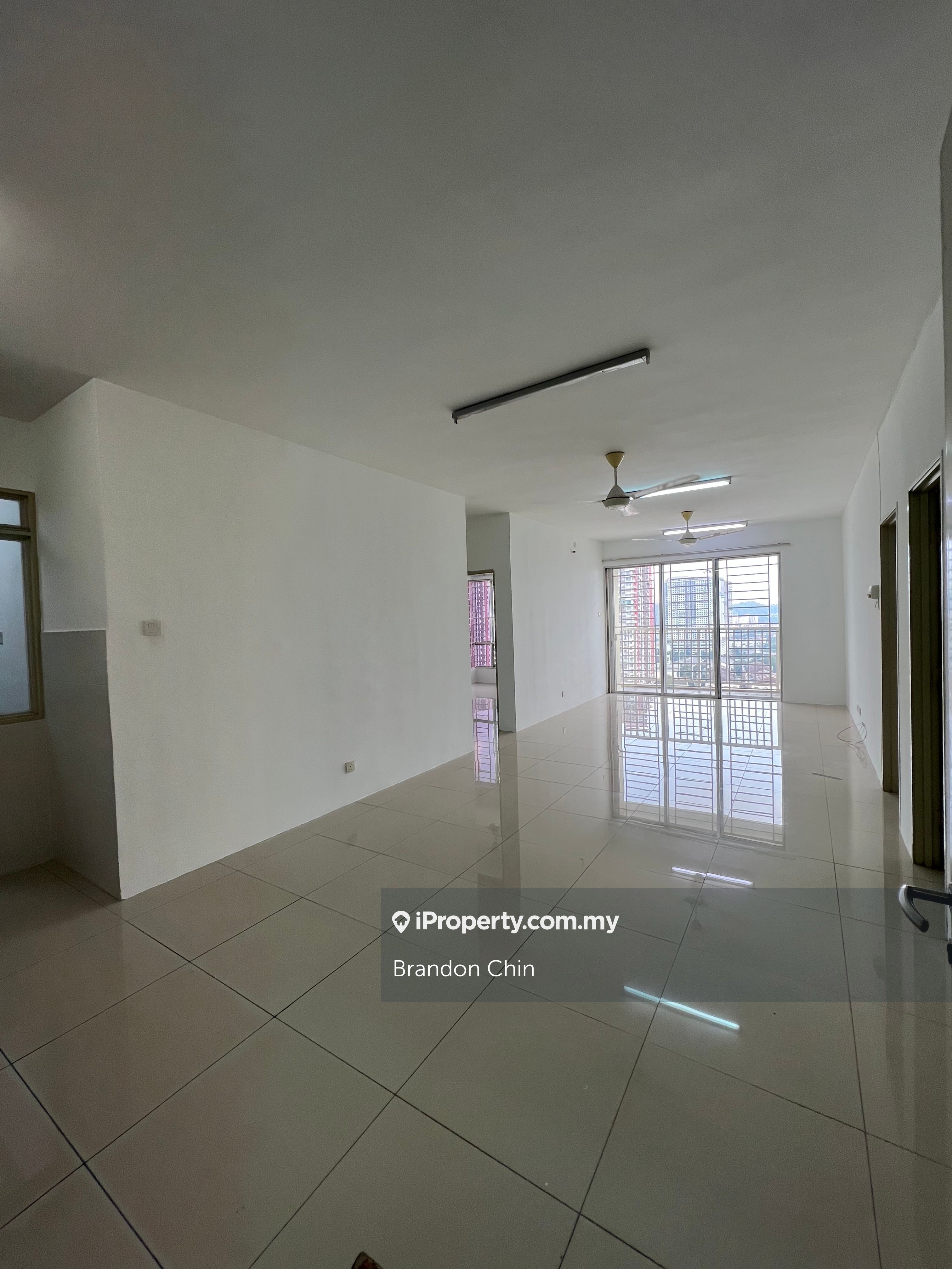 Platinum Lake PV 16 Intermediate Condominium 4 bedrooms for rent in