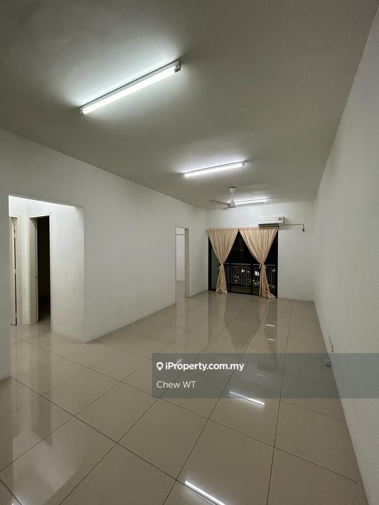 Mahkota Impian Intermediate Serviced Residence 3 bedrooms for rent in