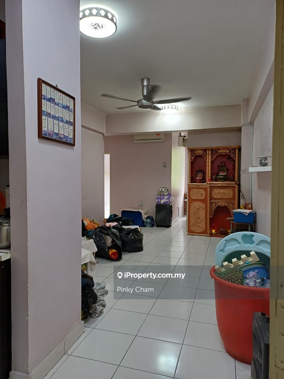 Radius Residence Intermediate Apartment 3 bedrooms for rent in Batu