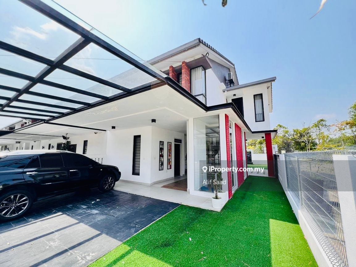 Elmina Valley 2 Elmina West, Shah Alam End lot 2sty Terrace/Link