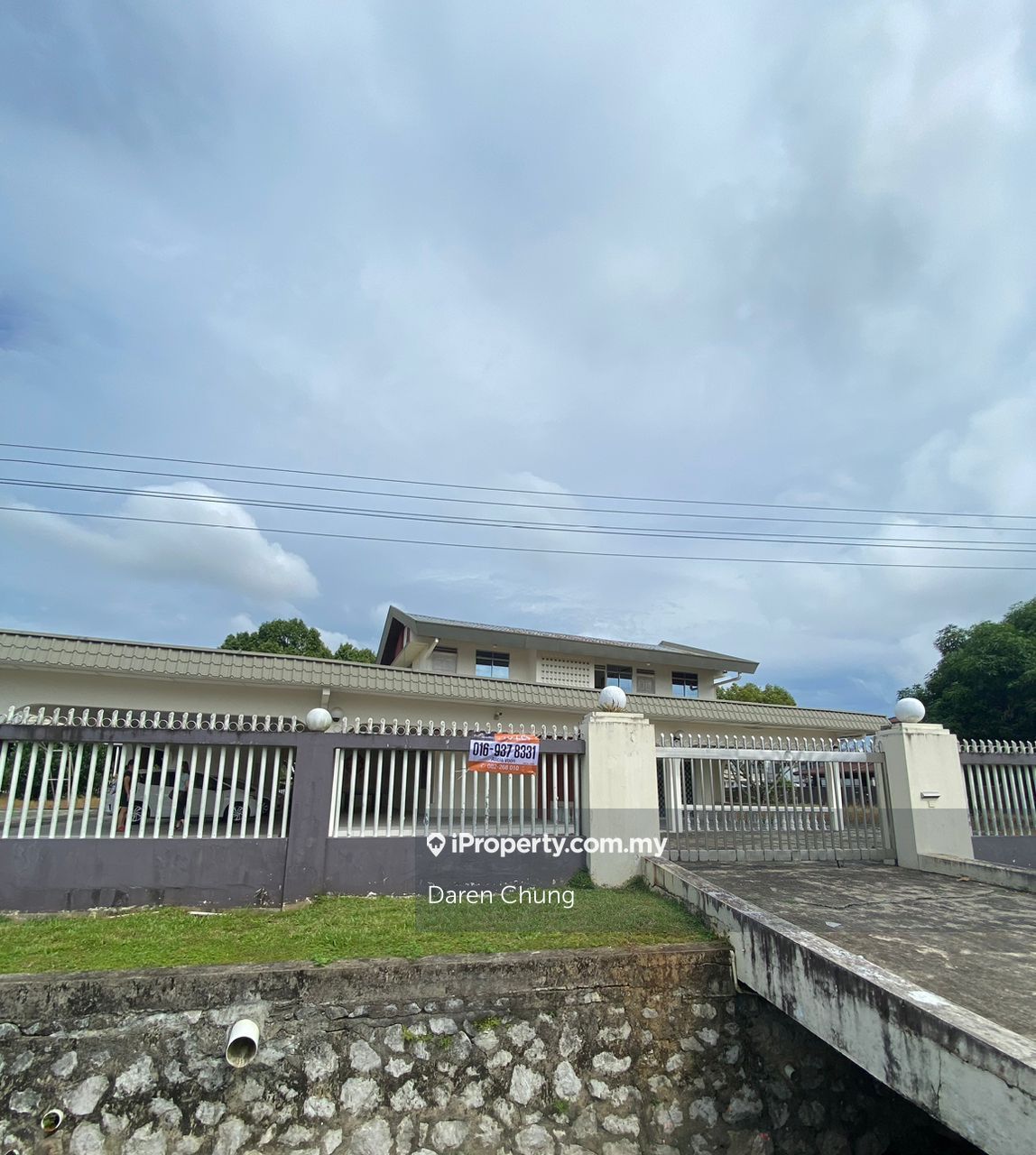 Batu Kawa Double Storey Detached house For Rent, Kuching Semidetached
