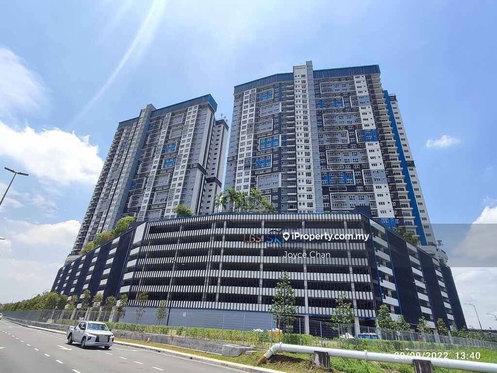 Skylake Residence Serviced Residence 2 bedrooms for sale in Puchong