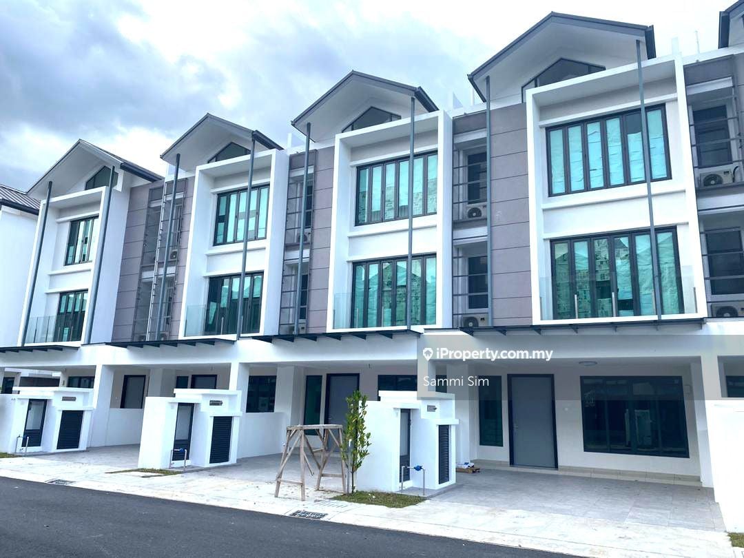 Andira Park Bukit Puchong Puchong Intermediate 3 Sty Terrace Link House 4 Bedrooms For Rent Iproperty Com My