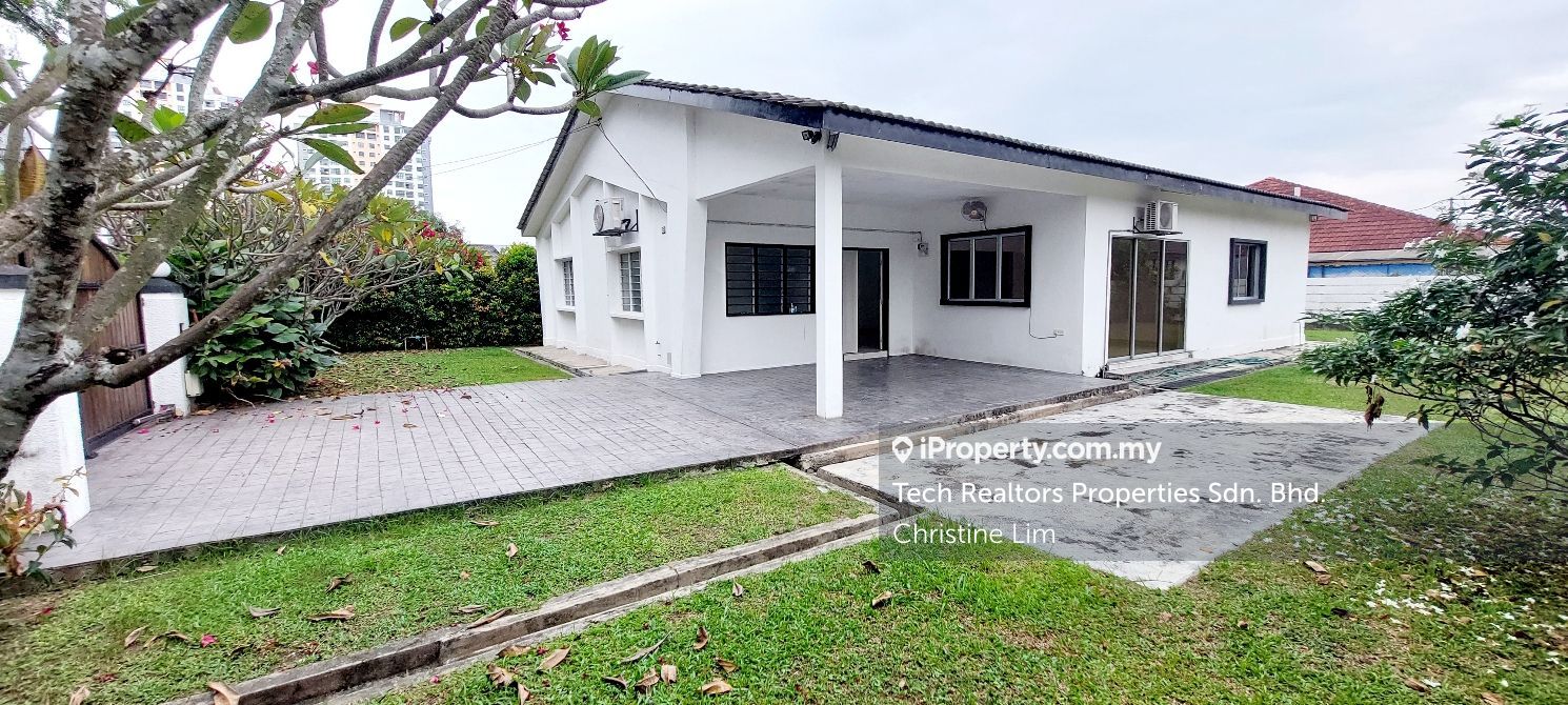 SS1 Kampung Tunku, Petaling Jaya Intermediate Bungalow 4 bedrooms for sale | iProperty.com.my