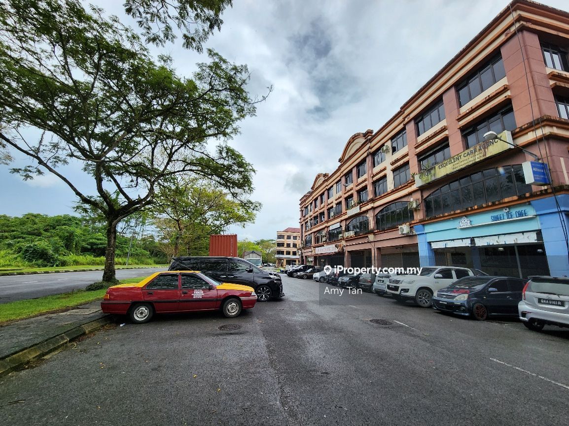 MJC Batu Kawa, MJC New Township, Kuching Corner lot ShopOffice for