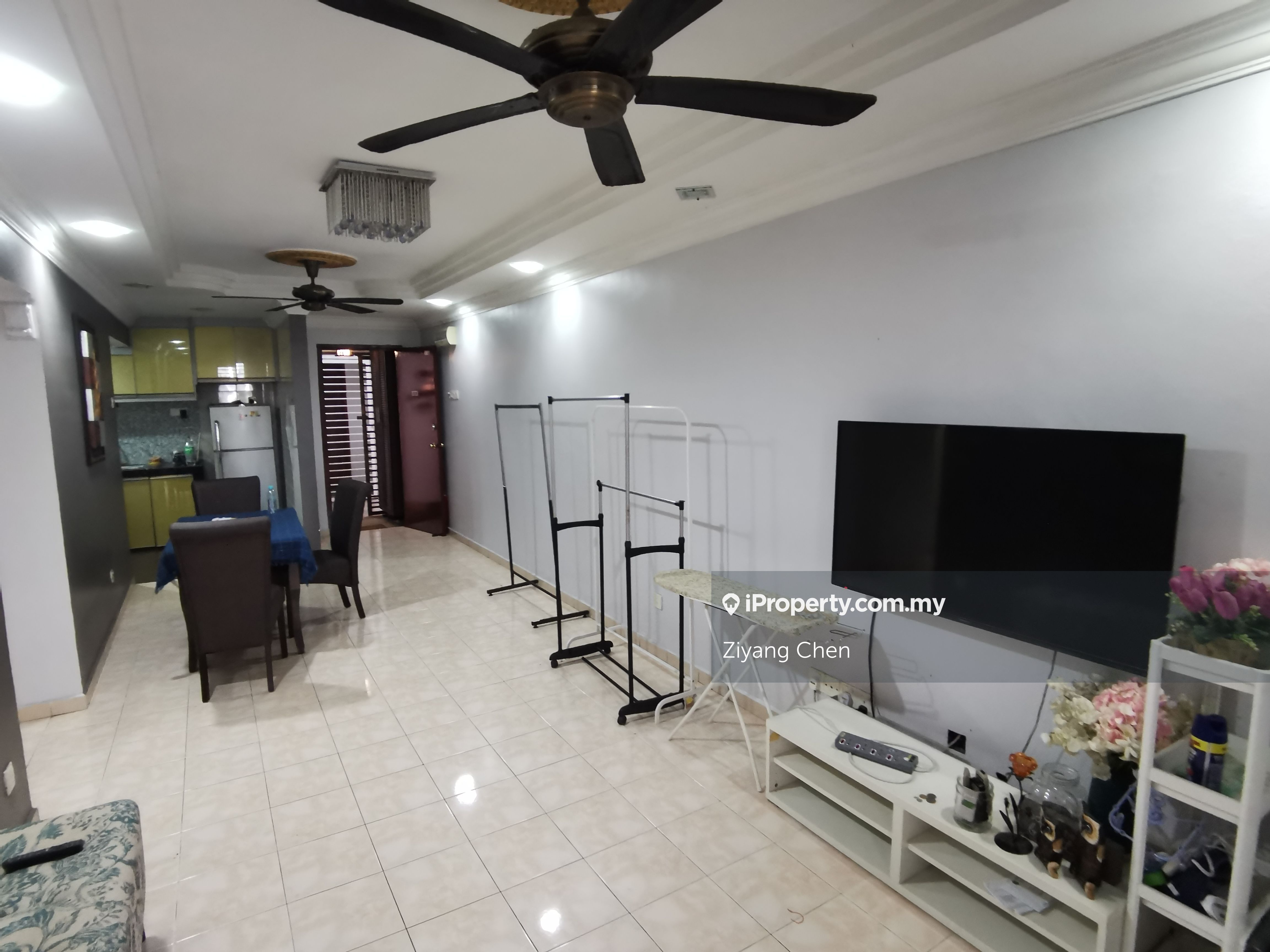 Damai Apartment Intermediate Apartment 3 bedrooms for rent in Shah Alam
