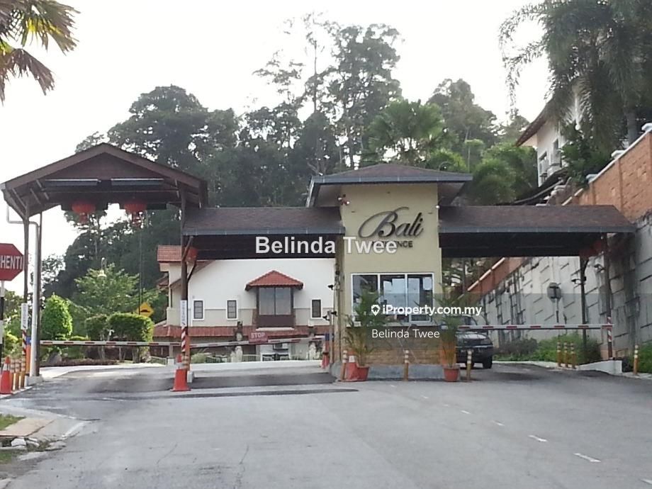 Taman Segar Perdana, Cheras Corner lot Semidetached House 5+2 bedrooms