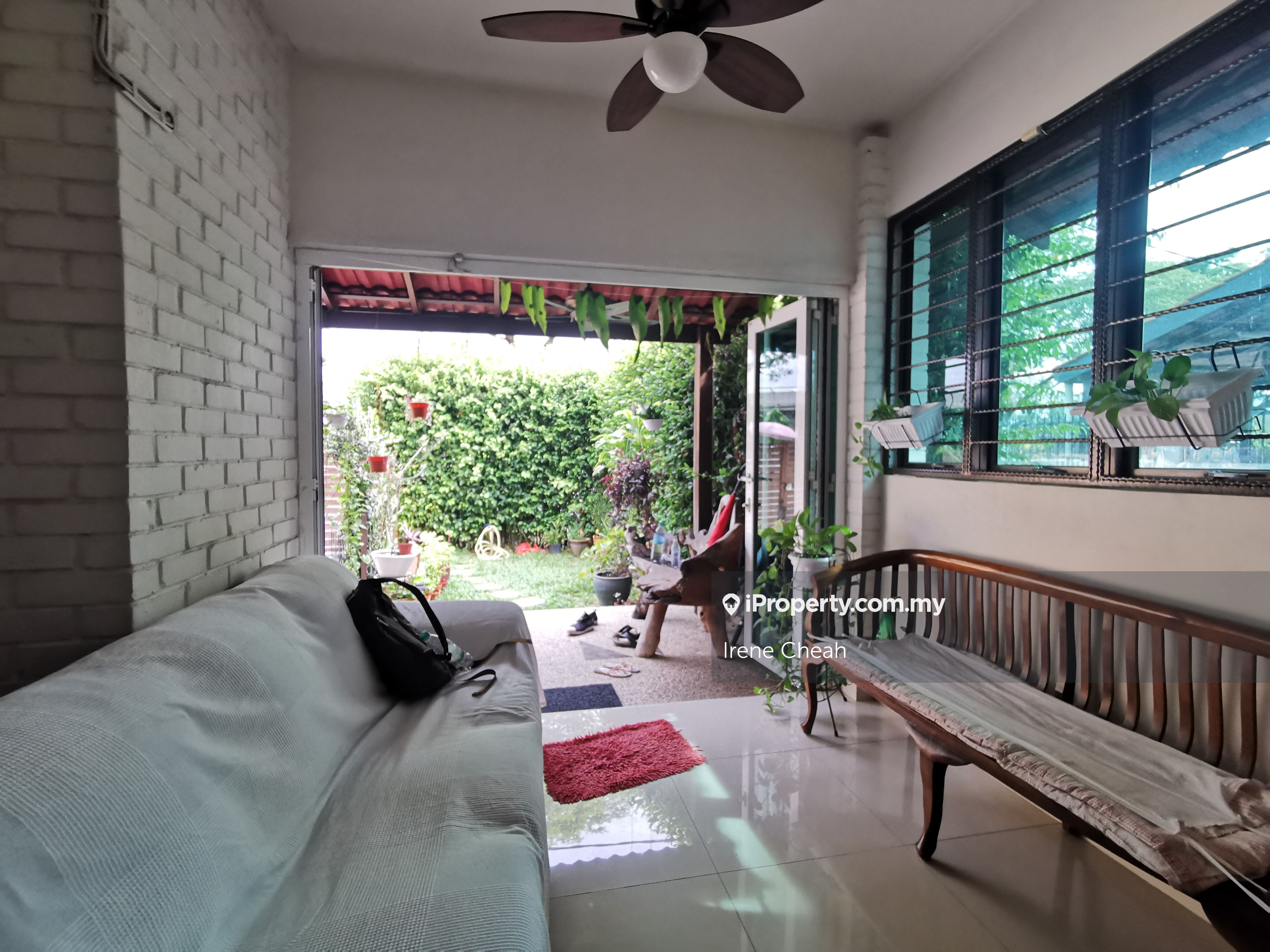 Taman Megah, Jalan SS 24, Petaling Jaya End Lot 2-sty Terrace/Link ...