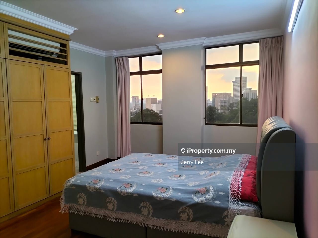 Menara Avenue (Menara Promenade) Intermediate Condominium 1+1 bedrooms ...