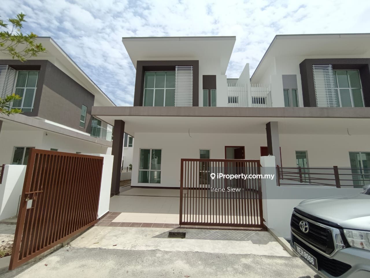 Lukut, Port Dickson Intermediate Semi-detached House 4 bedrooms for ...