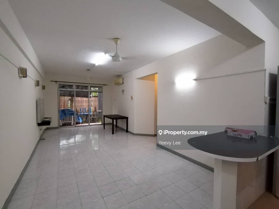 D'shire Villa Intermediate Apartment 3 bedrooms for rent in Kota