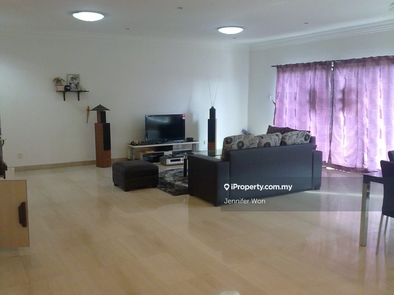 Palm Garden Condominium Intermediate Condominium 4+1 bedrooms for sale