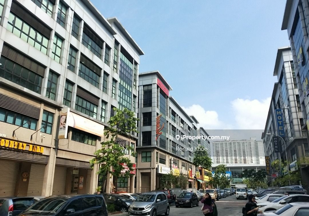 Usj Sentral 5 storey shopoffice with own basement car park, USJ Shop