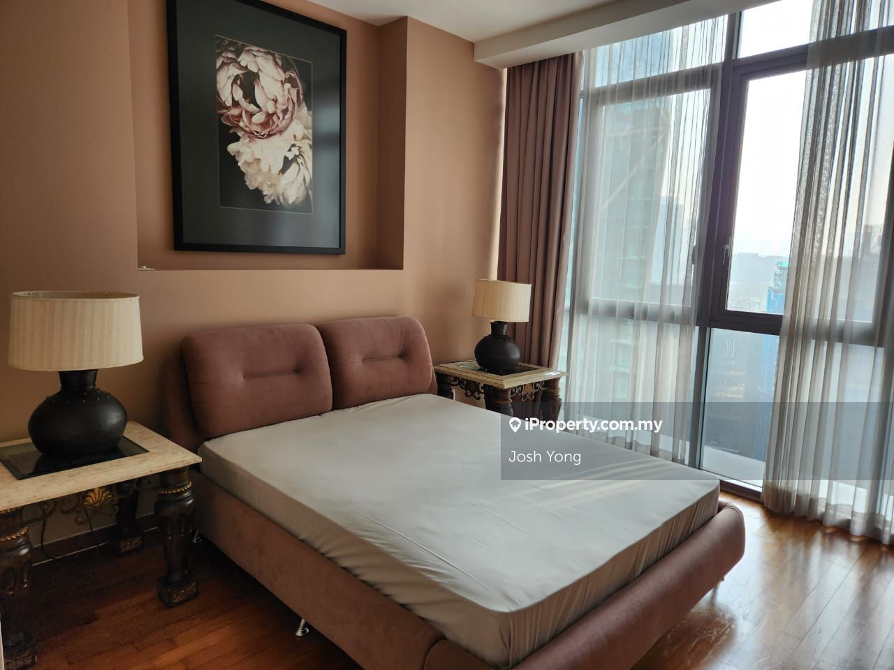 Twins Damansara Heights Serviced Residence 3 bedrooms for rent in