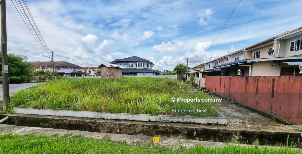 Kuching Residential Land for sale
