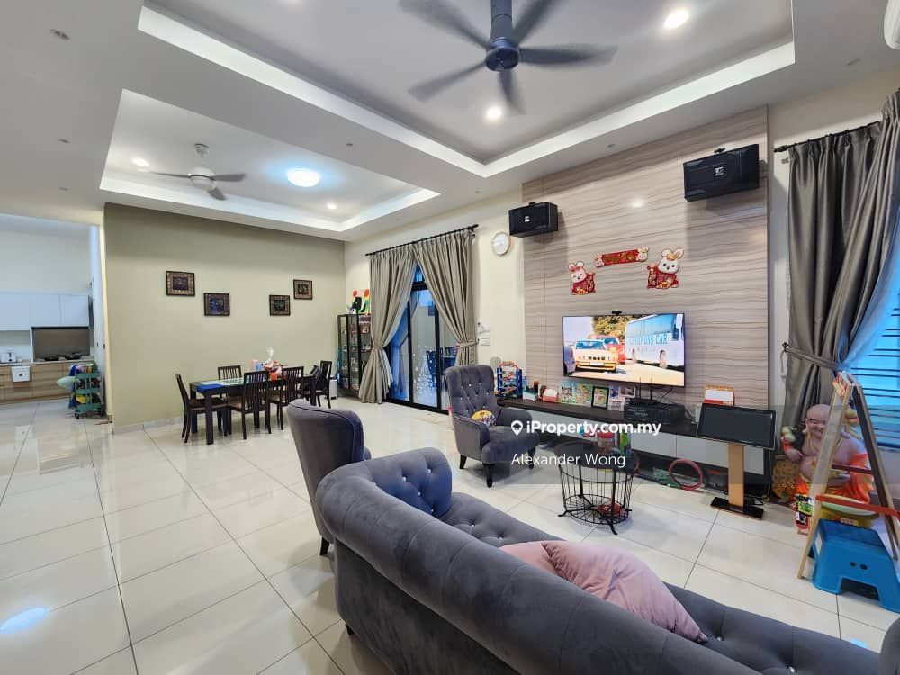 2 Storey Cluster Taman Gemilang Heights KCC Kulai, Kulai Intermediate