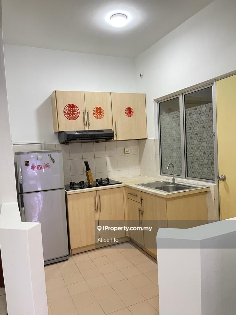 Koi Tropika Condominium 2 bedrooms for sale in Puchong, Selangor ...