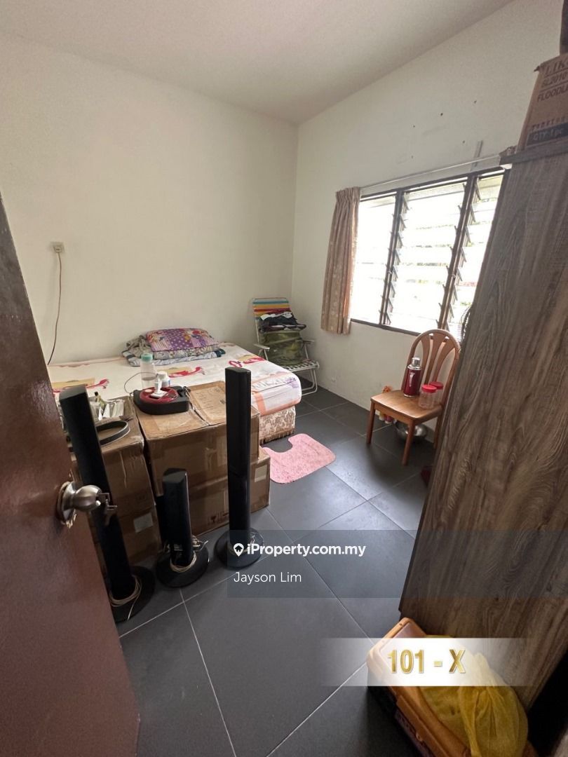 Tepi Sungai Klang, Single Storey Corner House, Klang Corner lot 1sty