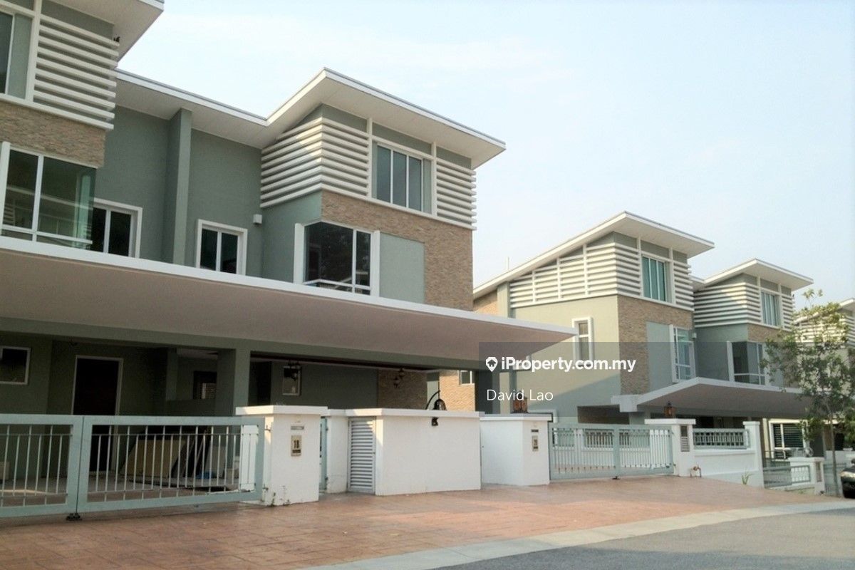 Bukit Belimbing, Balakong Intermediate Semidetached House 5 bedrooms