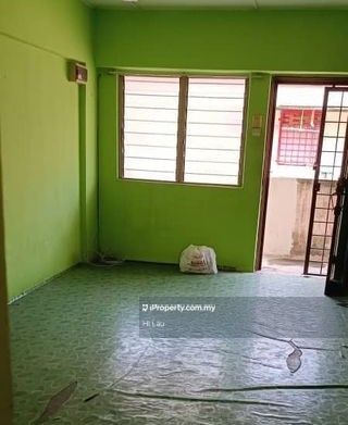 Bandar Mahkota Cheras Flat, Cheras