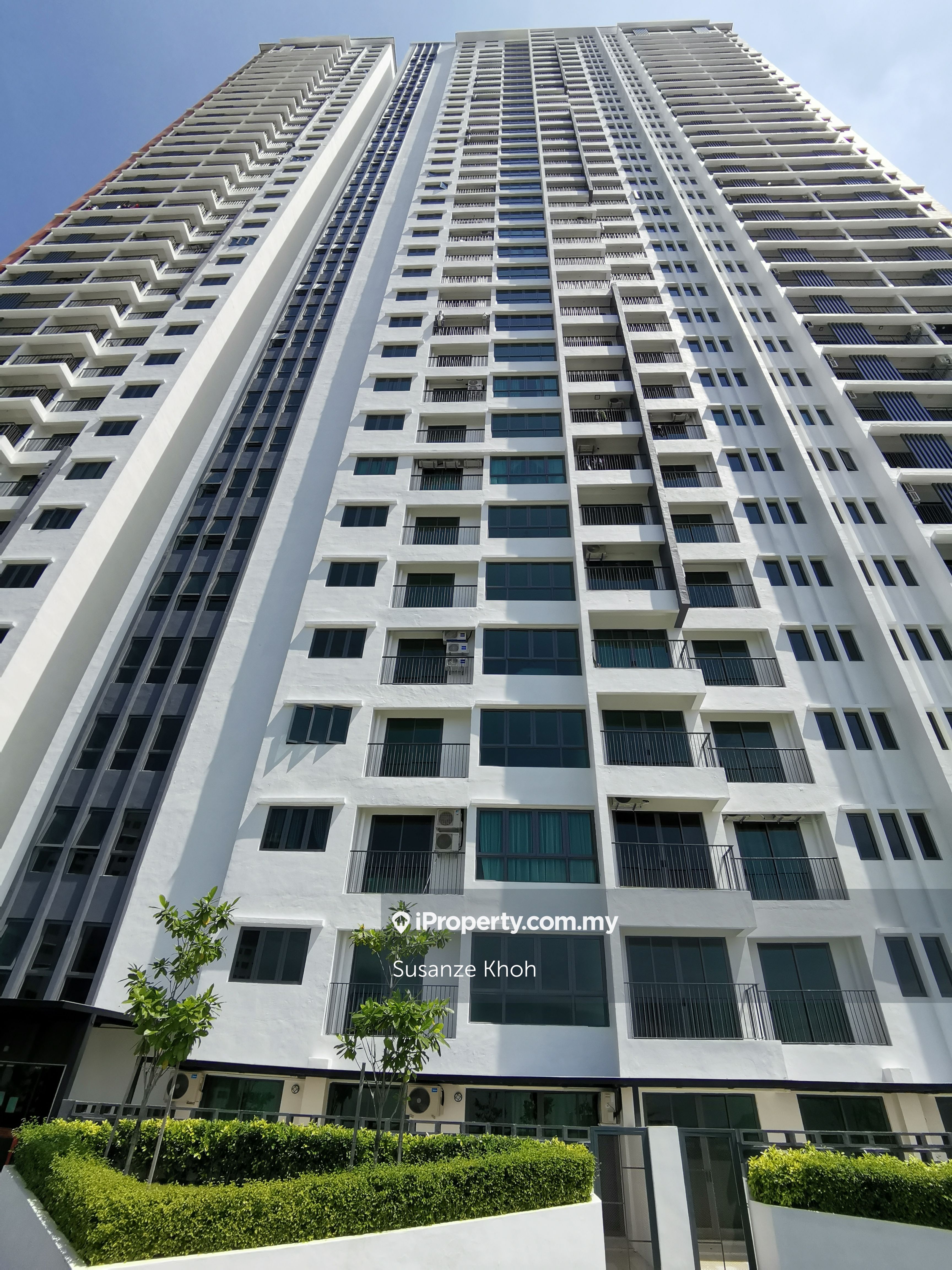 Meritus Residensi Intermediate Serviced Residence 3 Bedrooms For Sale ...