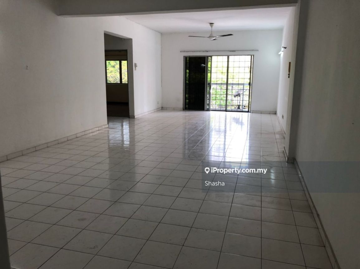 Tiara Kelana Corner lot Condominium 4+1 bedrooms for sale in Petaling ...