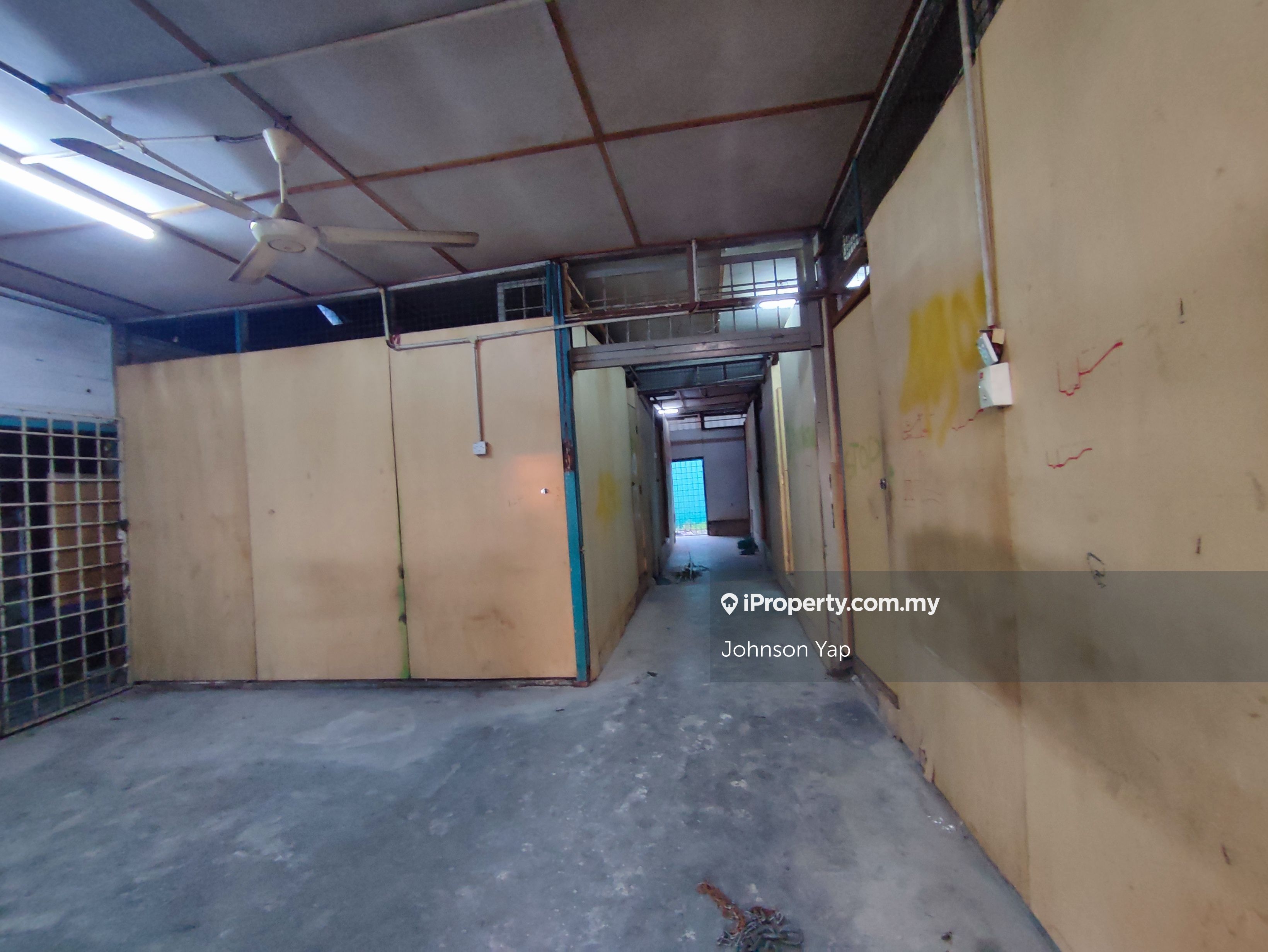 Ayer Panas, Setapak 1sty Terrace/Link House 6 bedrooms for rent
