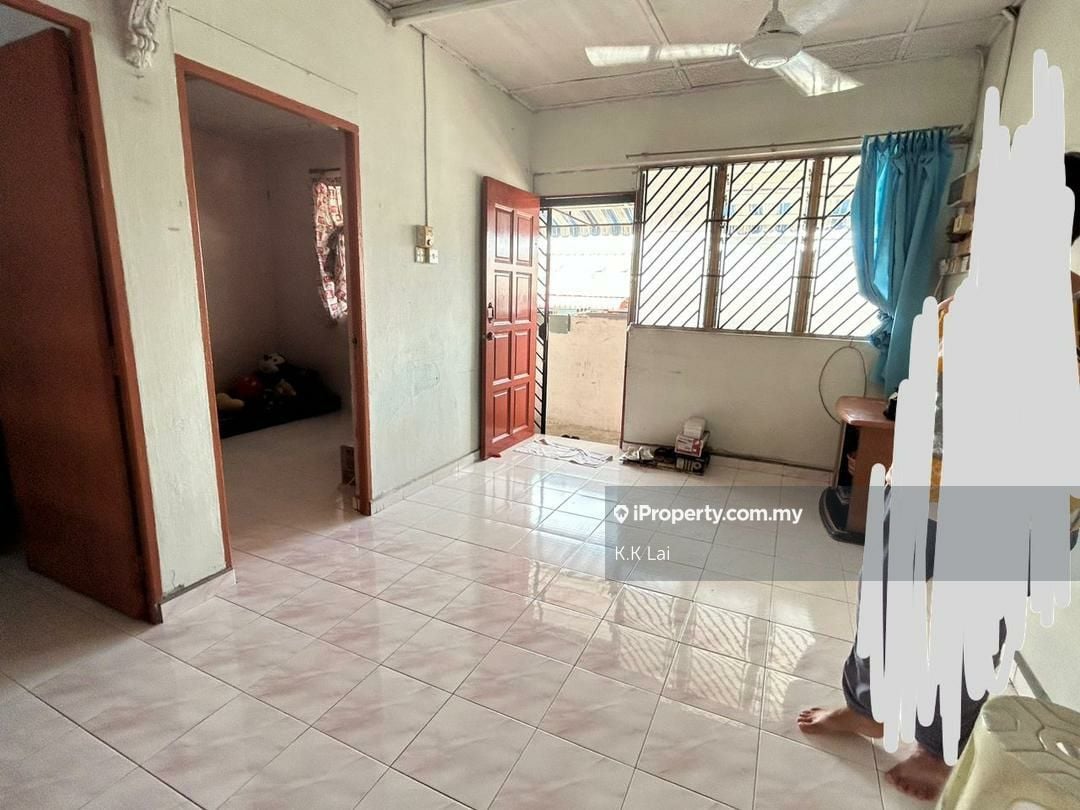 Flat Taman Ungku Tun Aminah Intermediate Flat 2 bedrooms for sale in ...