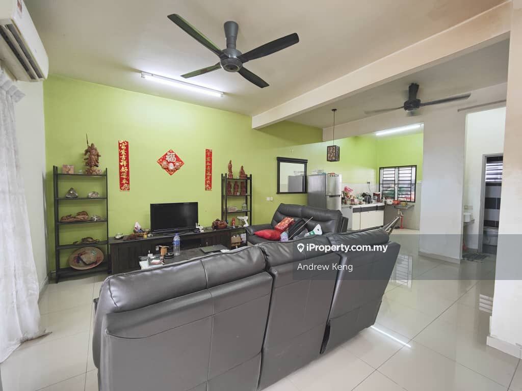 Taman Desa Baiduri Kulai, Kulai Intermediate 2sty Terrace/Link House 4