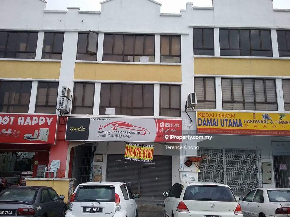 TAMAN Damai Utama , Puchong, Bandar Kinrara for rent RM1300