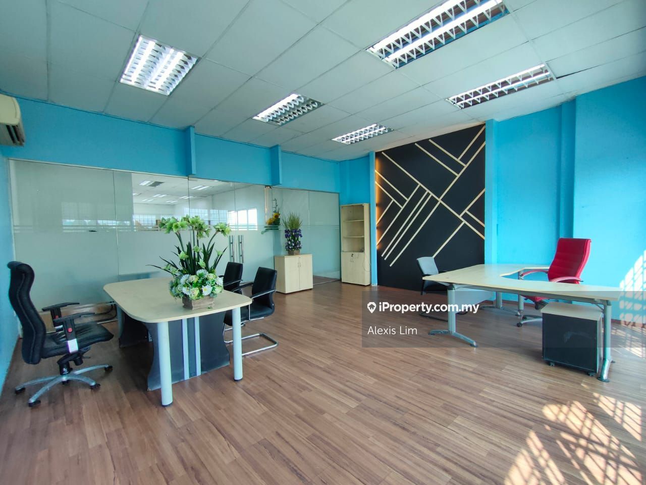 Bandar Bukit Tinggi , Bandar Bukit Tinggi ShopOffice untuk disewa