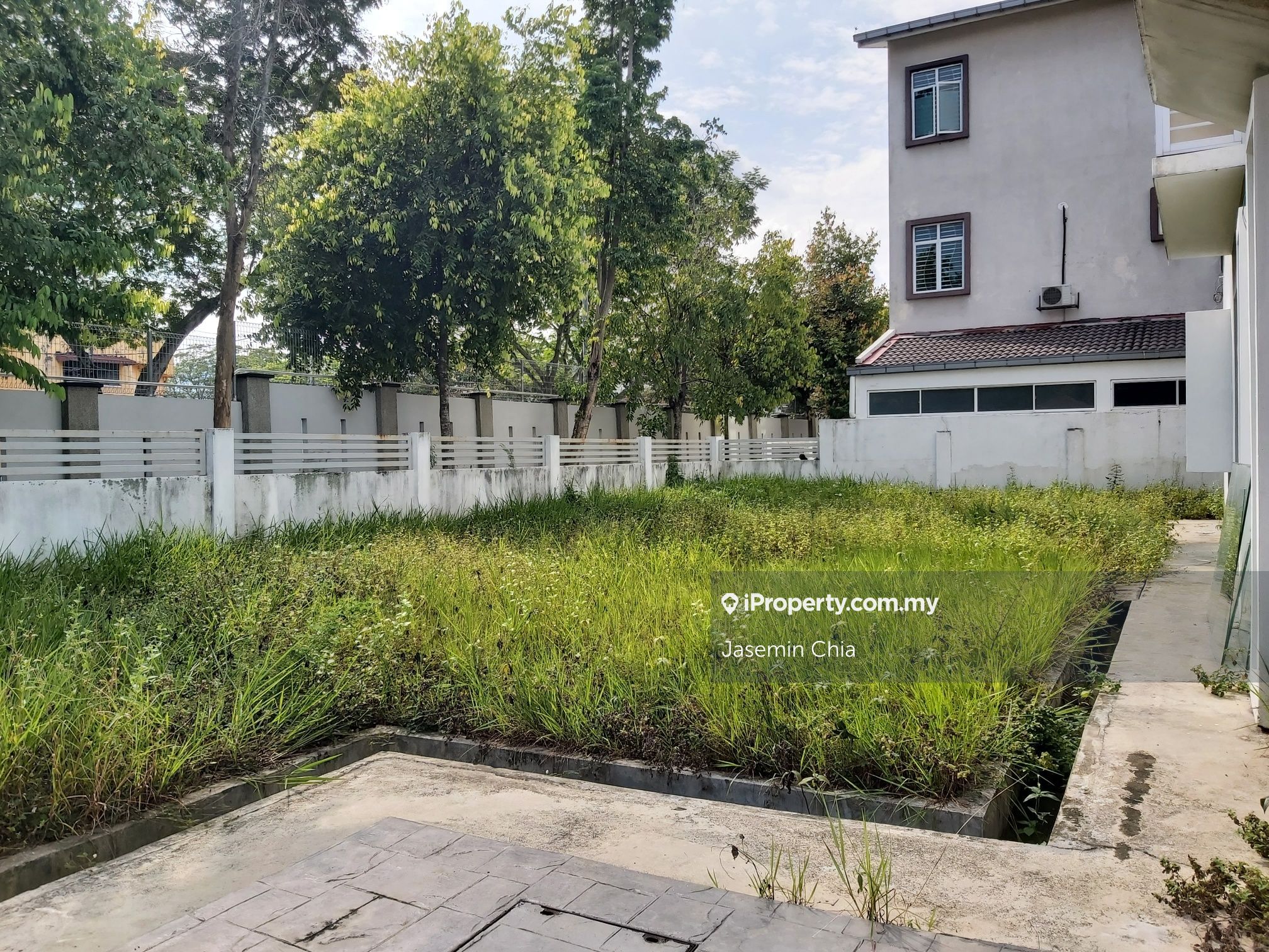 C0rner Areca Residence Laman Rimbunan Fortune Park, Kepong for sale