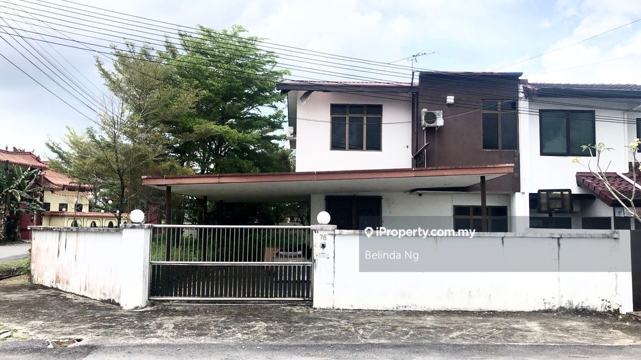Kuching Semidetached House 4 bedrooms for sale