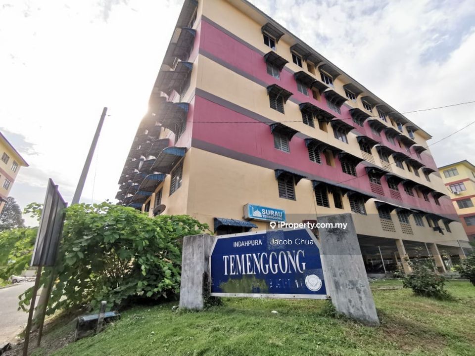 Flat Temenggong Intermediate Flat 3 Bedrooms For Sale In Kulai Johor Iproperty Com My