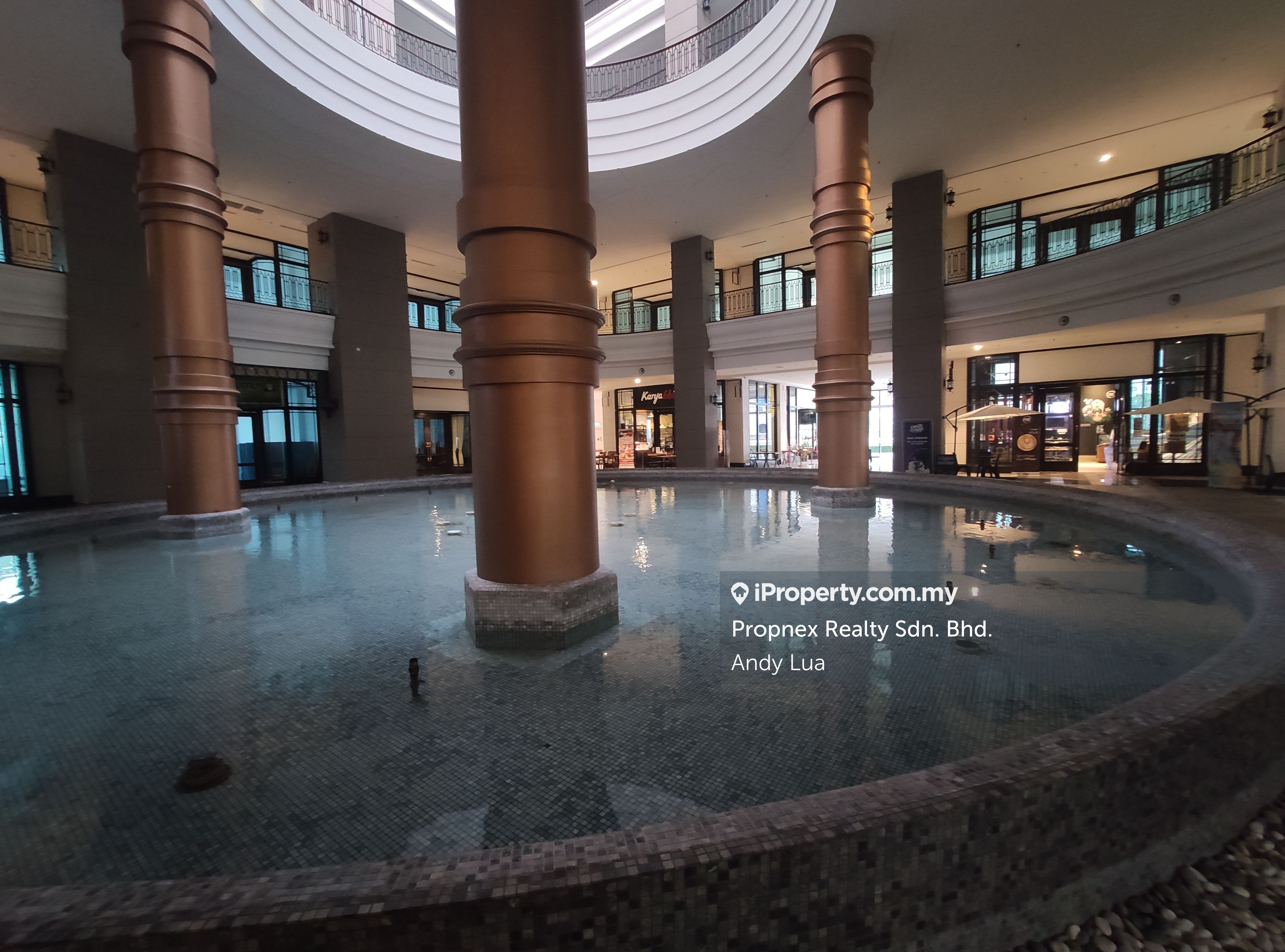 Shaftsbury Putrajaya Mall, Putrajaya