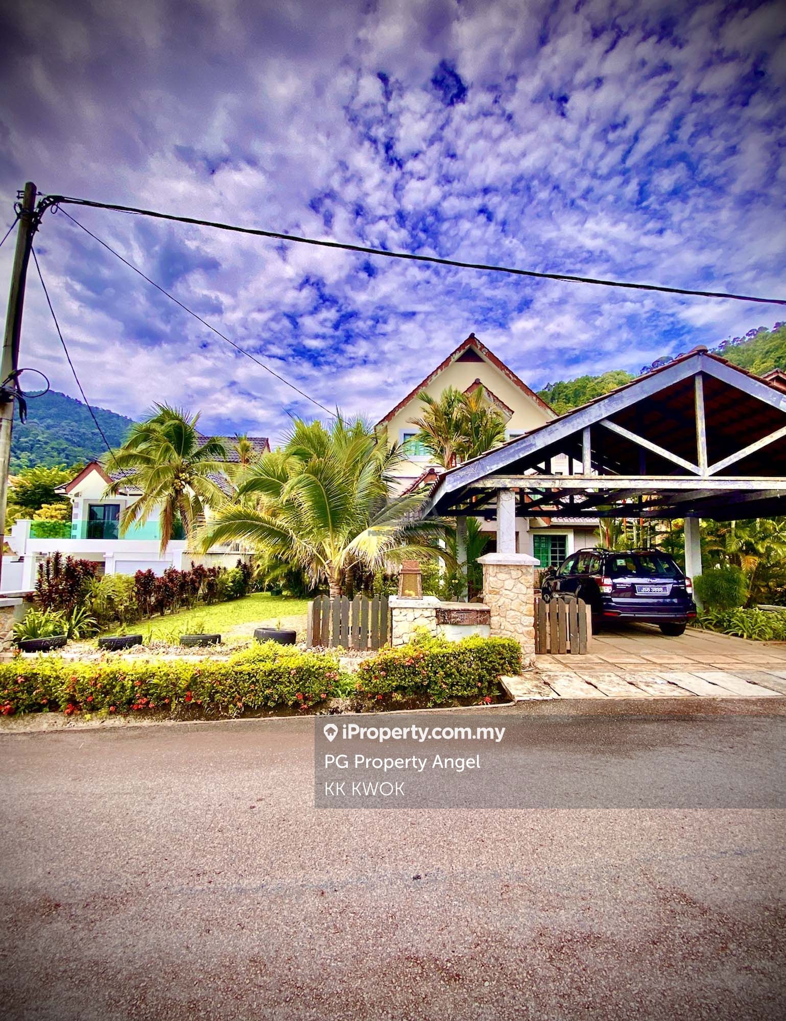 Tanjung Bungah, Batu Ferringhi Bungalow 3 bedrooms for sale | iProperty