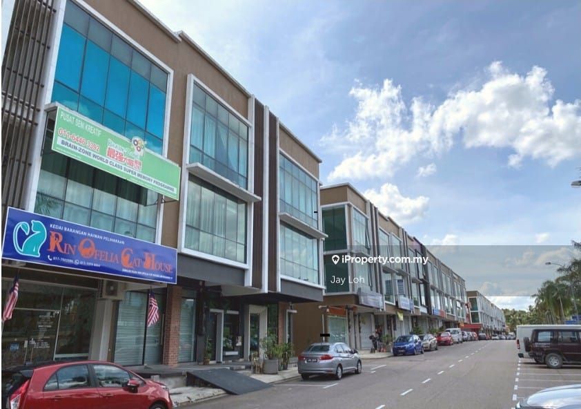 Pulai Flora 3 Storey Shoplot, TAMAN PULAI FLORA 3 Storey Shoplot ...