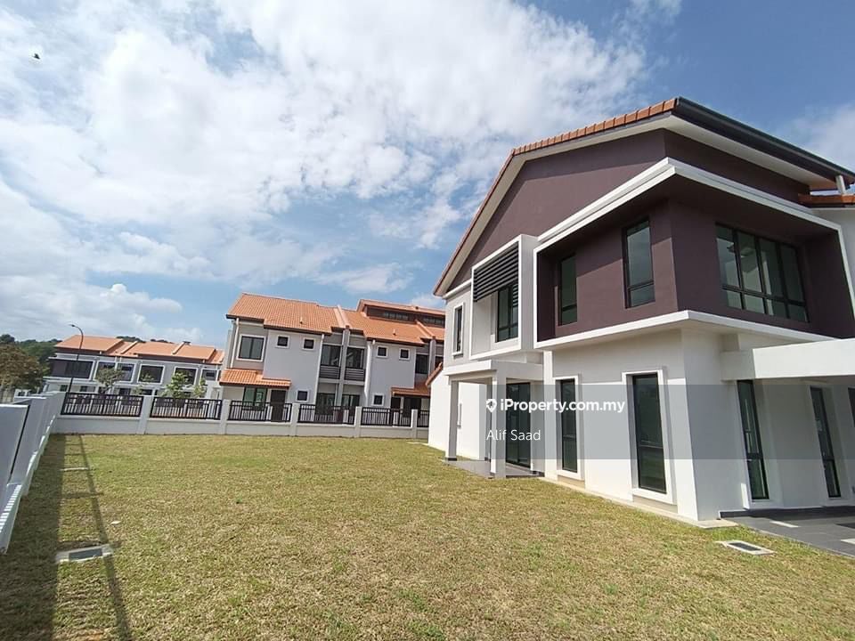 Alam Impian Pandura, Alam Impian Corner lot 2sty Terrace/Link House