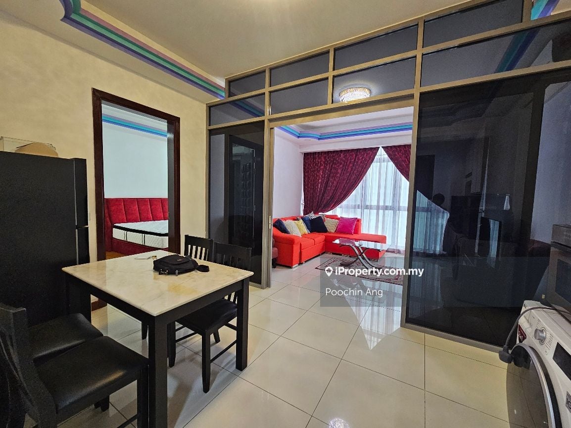 Hampshire Residences Intermediate Condominium 2 bedrooms for rent in