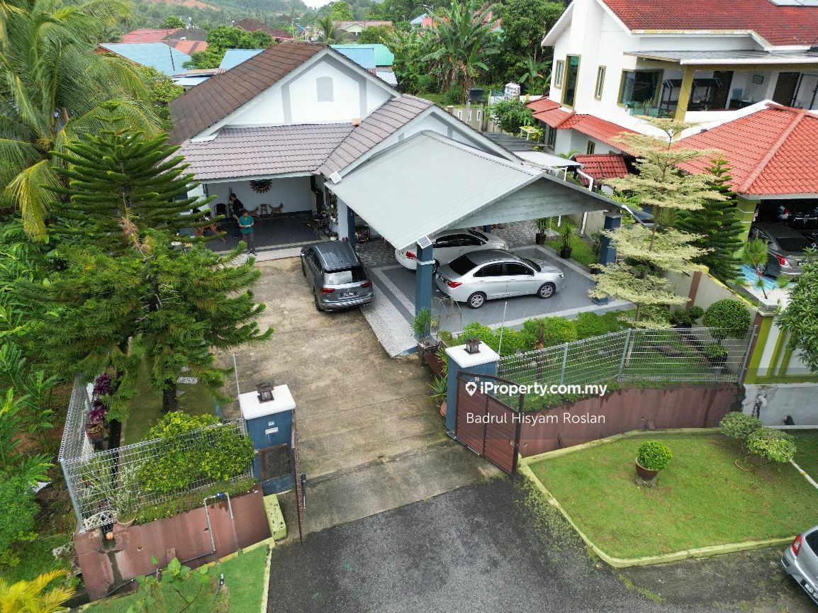 Desa Pinggiran Putra, Putrajaya Bungalow 5 Bedrooms For Sale ...