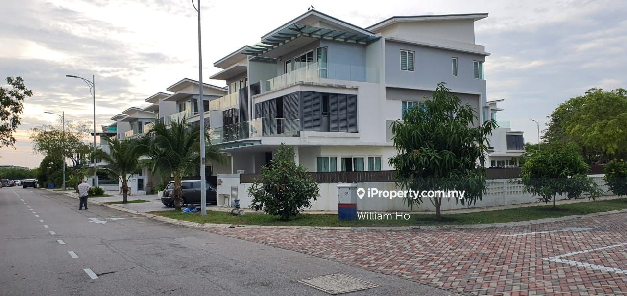 D'island Puchong Apicalia Residence, Puchong Intermediate 3sty Terrace