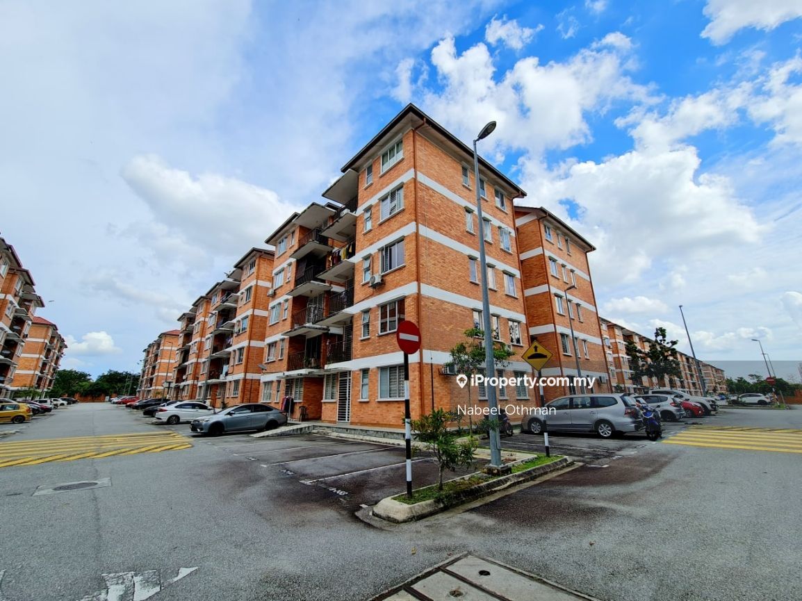 Alam Budiman (Sri Budiman) Apartment 3 bedrooms for rent in Shah Alam