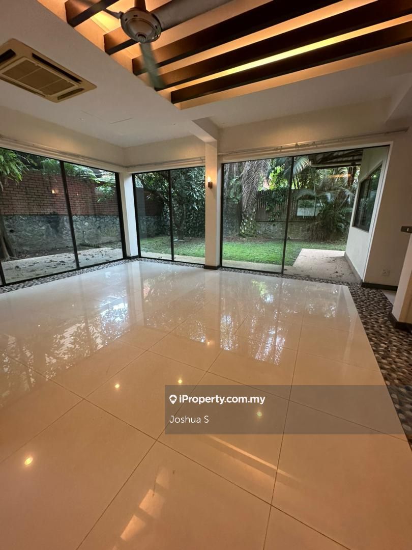 Bukit Damansara, Damansara Heights Intermediate Semidetached House 4+1