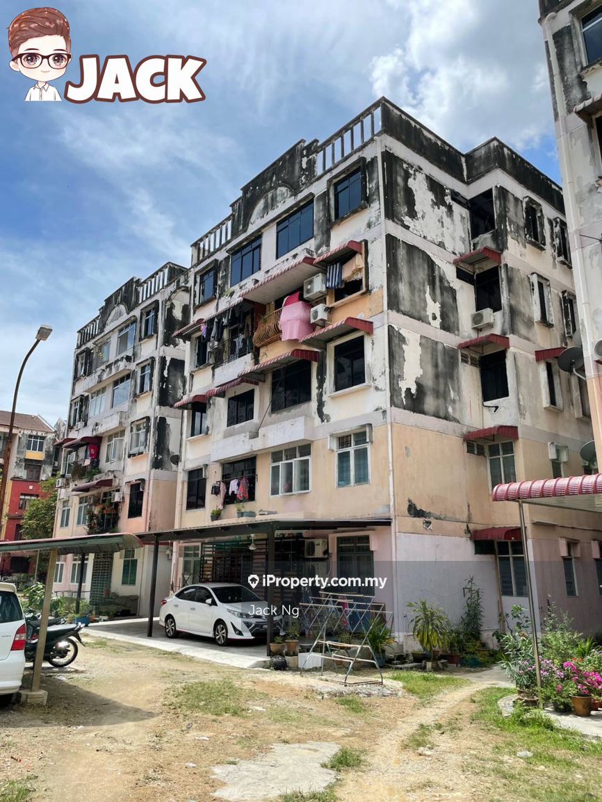 Taman Seri Janggus Intermediate Flat 3 bedrooms for rent in Bukit