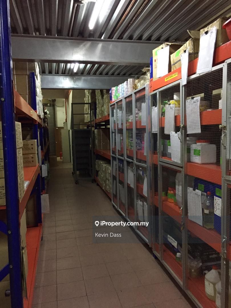 FACTORY WAREHOUSE OFFICE IN BATU CAVES FOR SALE, Taman Sri Batu Caves, Batu Caves